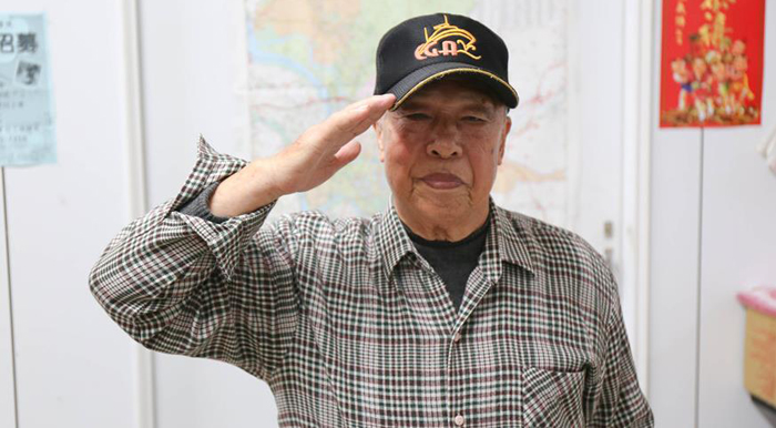 老兵邹昌俸：几十年后再踏上故土 悲喜交加